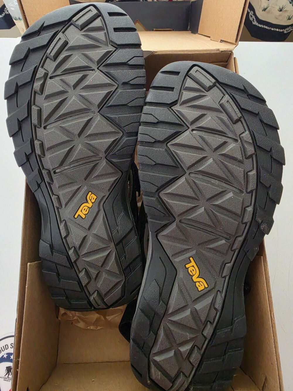 Teva Omnium2 Mens 8.5 NIB - Picture 4 of 11